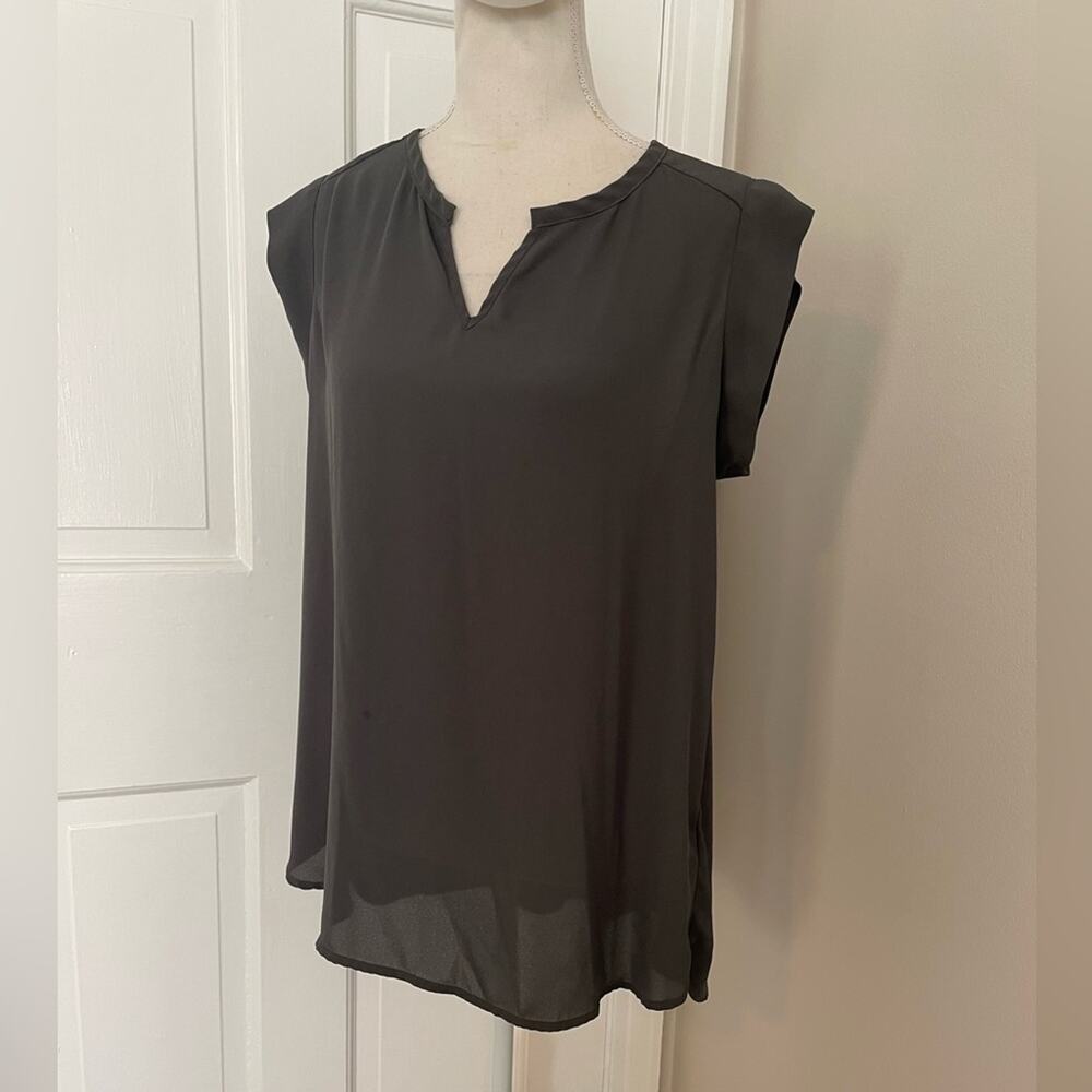 Pleione Green / Grey Blouse - Picture 2 of 5
